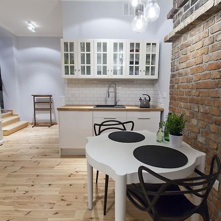 Homewell Apartments Pod Szczerbatym Познань Номер фото